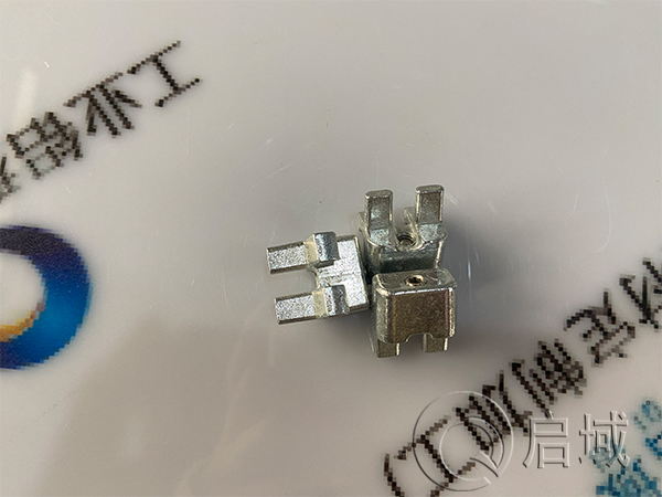 網卡螺母塊